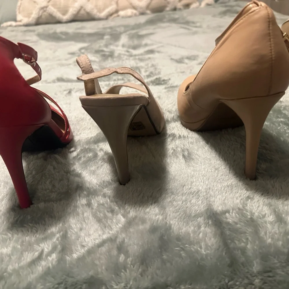 Bright Red High Heels with Pointed Toe and Thin Straps - Picture 3 of 10